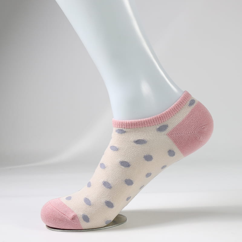 Printemps extrême doux de haute qualité mode belles nouvelles chaussettes en soie filée en vrac en gros