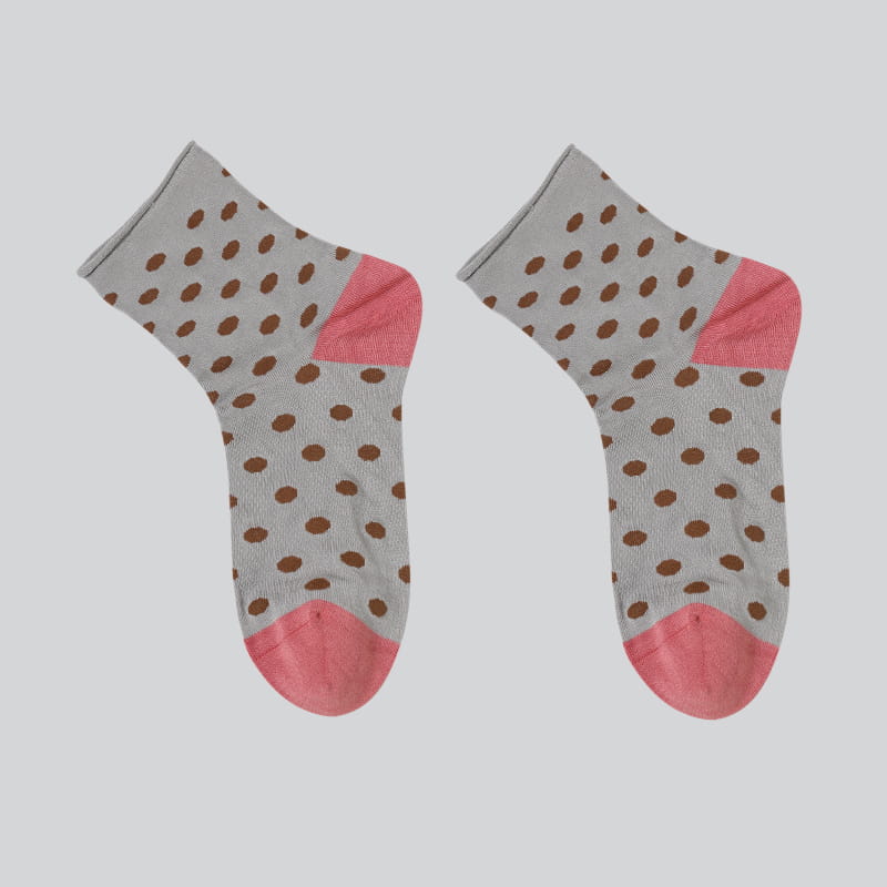 Printemps extrême doux de haute qualité mode belles nouvelles chaussettes en soie filée en vrac en gros