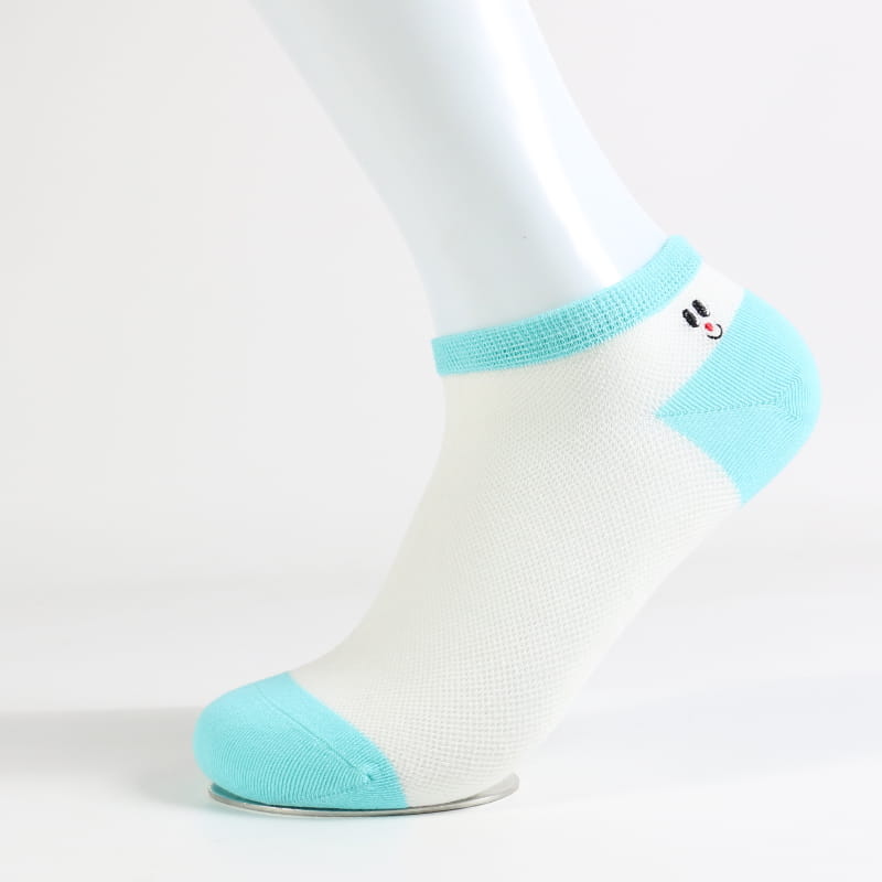 Chaussettes respirantes en coton pour femmes, nouveau design, haute qualité, robe à la mode, chaussettes à la cheville