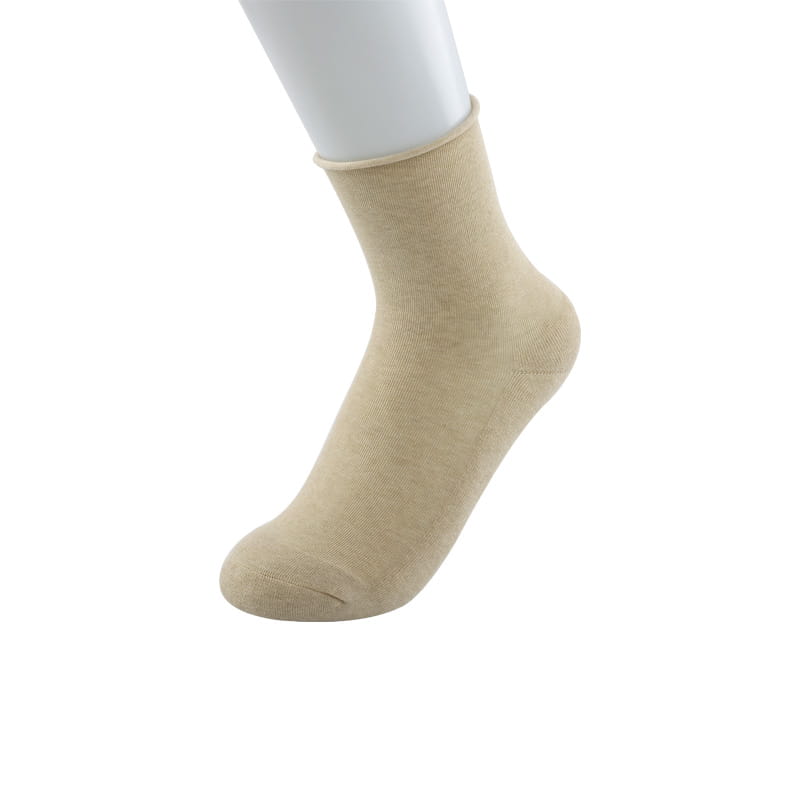 Chaussettes décontractées pour femmes en coton de couleur naturelle douce