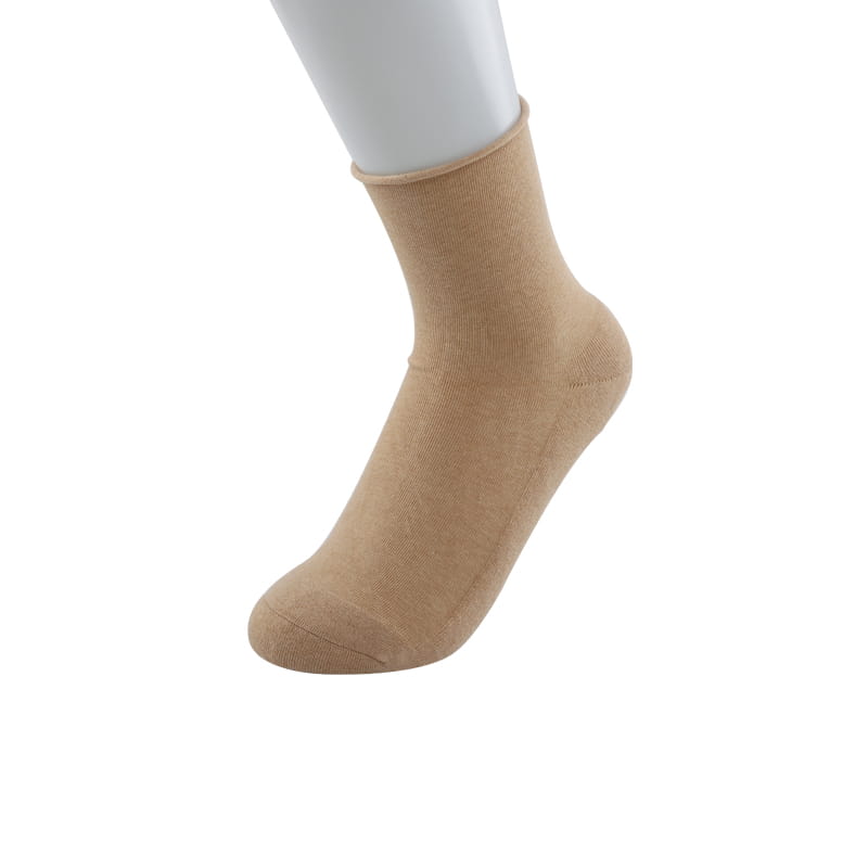 Chaussettes décontractées pour femmes en coton de couleur naturelle douce