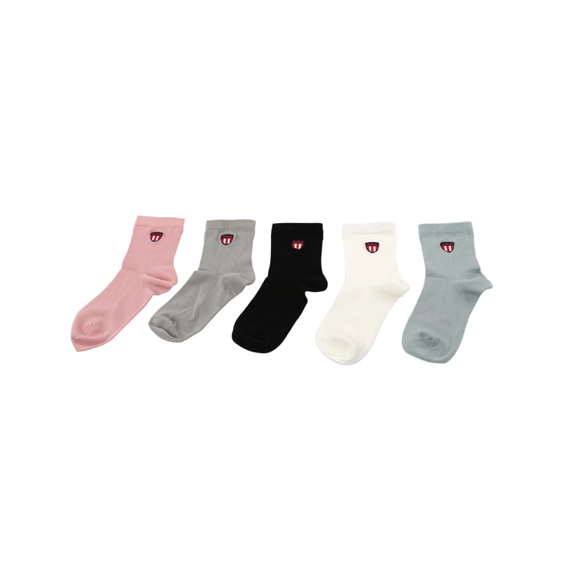 Noeud brodé en soie super douce avec chaussettes renforcées cousues à la main pour femme.