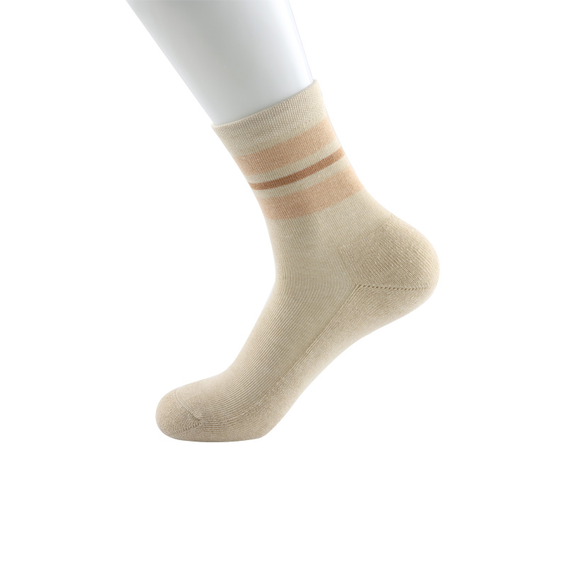 Chaussettes en coton de couleur naturelle pour femmes, absolument confortables, antibactériennes, déodorantes, nouvelle collection d'automne, en éponge épaisse