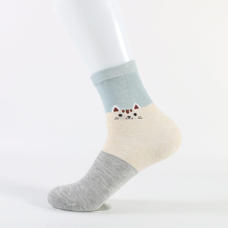 Chaussettes de dame super douces en jacquard de soie filée de chat de bande dessinée de mode