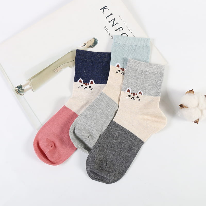 Chaussettes de dame super douces en jacquard de soie filée de chat de bande dessinée de mode