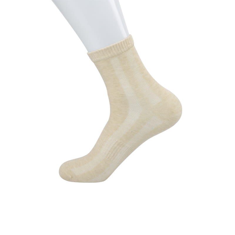 Chaussettes décontractées confortables et douces en coton de couleur naturelle, respirantes et absorbant l'humidité