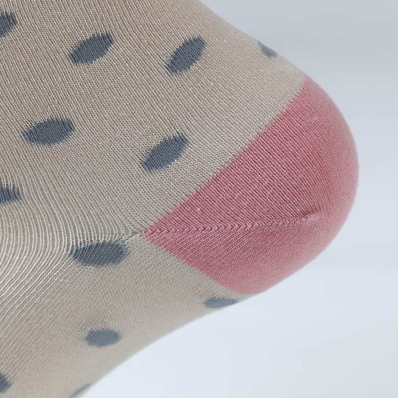 Chaussettes super douces en jacquard de soie filée à pois pour femmes