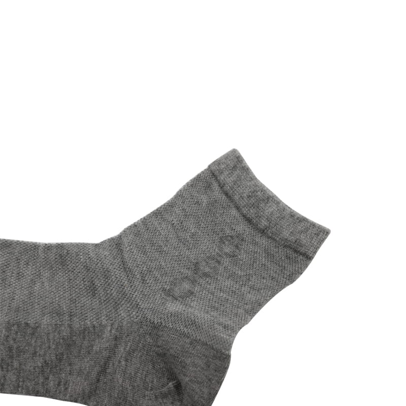 Chaussettes décontractées pour hommes, en coton peigné doux et anti-boulochage, Ultra-minces, demi-maille unie, cousues à la main