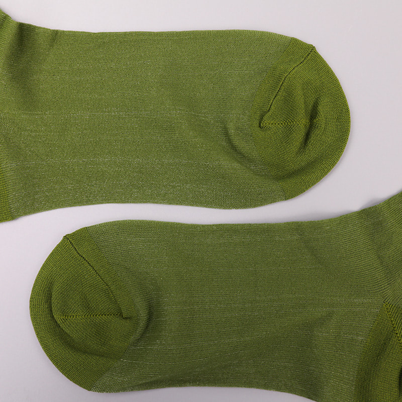Chaussettes pour femmes en coton et soie en nylon transparent à la mode Chaussettes pour femmes en soie transparente en nylon superfin Chaussettes pour femmes en soie cristal WSD1946