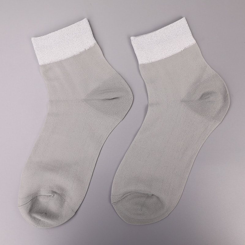 Chaussettes pour femmes en coton et soie en nylon transparent à la mode Chaussettes pour femmes en soie transparente en nylon superfin Chaussettes pour femmes en soie cristal WSD1946