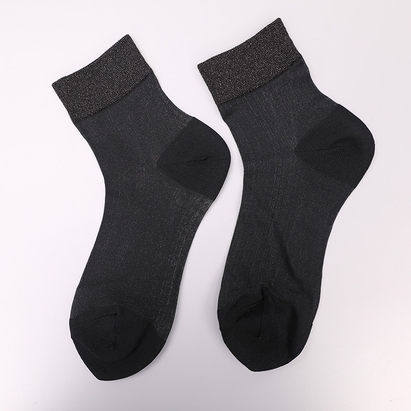 Chaussettes pour femmes en coton et soie en nylon transparent à la mode Chaussettes pour femmes en soie transparente en nylon superfin Chaussettes pour femmes en soie cristal WSD1946
