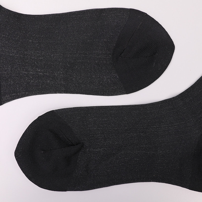 Chaussettes pour femmes en coton et soie en nylon transparent à la mode Chaussettes pour femmes en soie transparente en nylon superfin Chaussettes pour femmes en soie cristal WSD1946
