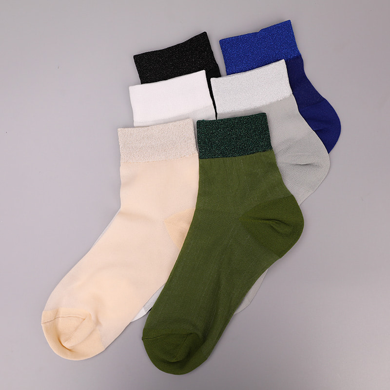 Chaussettes pour femmes en coton et soie en nylon transparent à la mode Chaussettes pour femmes en soie transparente en nylon superfin Chaussettes pour femmes en soie cristal WSD1946