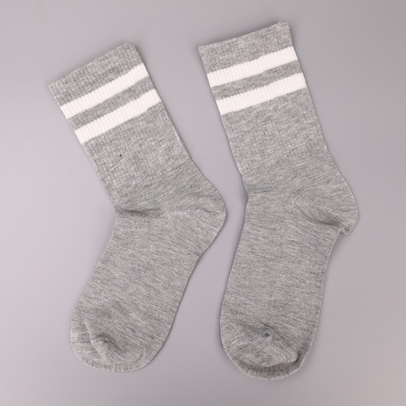 Nylon de soie filé doux recouvert d'ammoniaque 2 bandes horizontales et chaussettes femme renforcées cousues main WSD1536