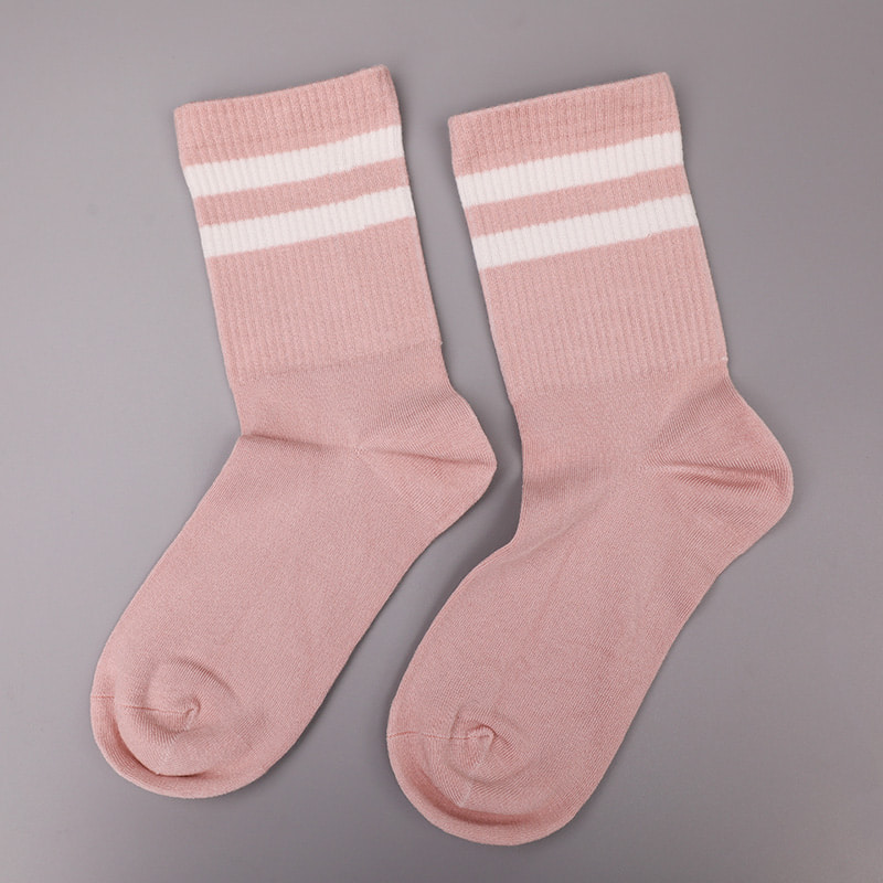 Nylon de soie filé doux recouvert d'ammoniaque 2 bandes horizontales et chaussettes femme renforcées cousues main WSD1536