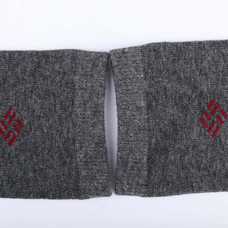 Chaussettes en coton peigné enveloppé d'ammoniaque 98% fil de coton petit jacquard cousu à la main chaussettes pour hommes d'automne et d'hiver WSD2581