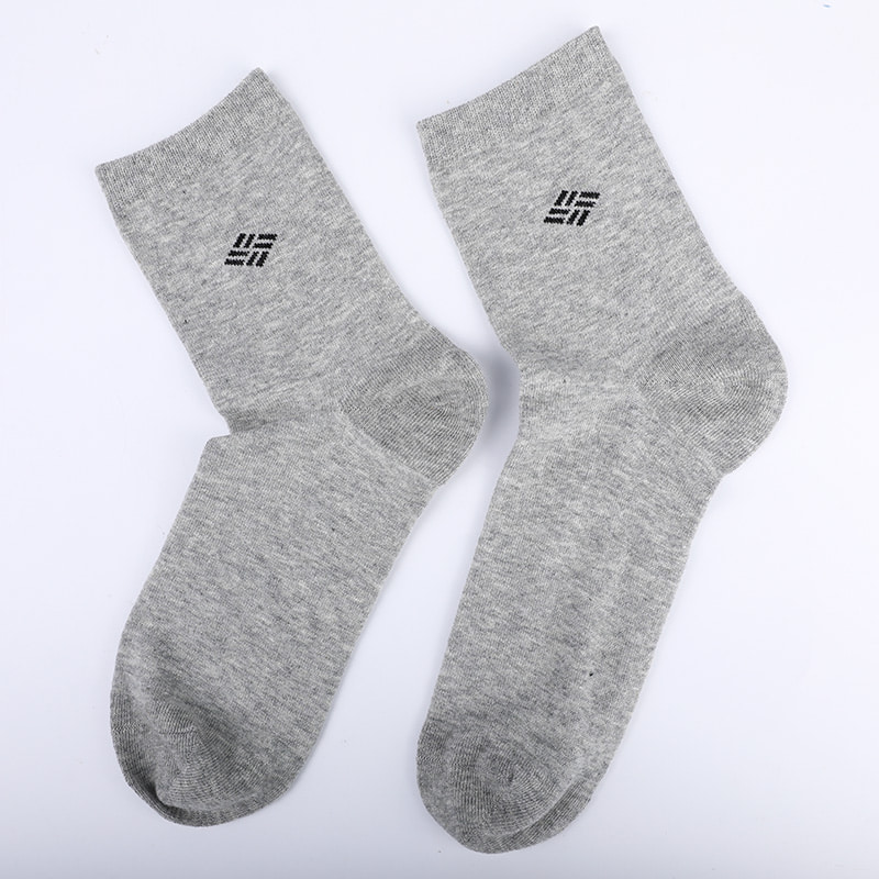 Chaussettes en coton peigné enveloppé d'ammoniaque 98% fil de coton petit jacquard cousu à la main chaussettes pour hommes d'automne et d'hiver WSD2581