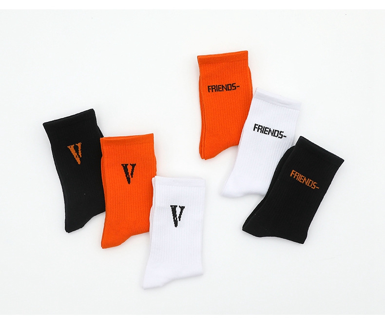 Chaussettes de sport en coton pour hommes, à la mode, de styliste, décontractées, tricotées en Jacquard, avec lettres, vente en gros, marques d'équipage, personnalisées