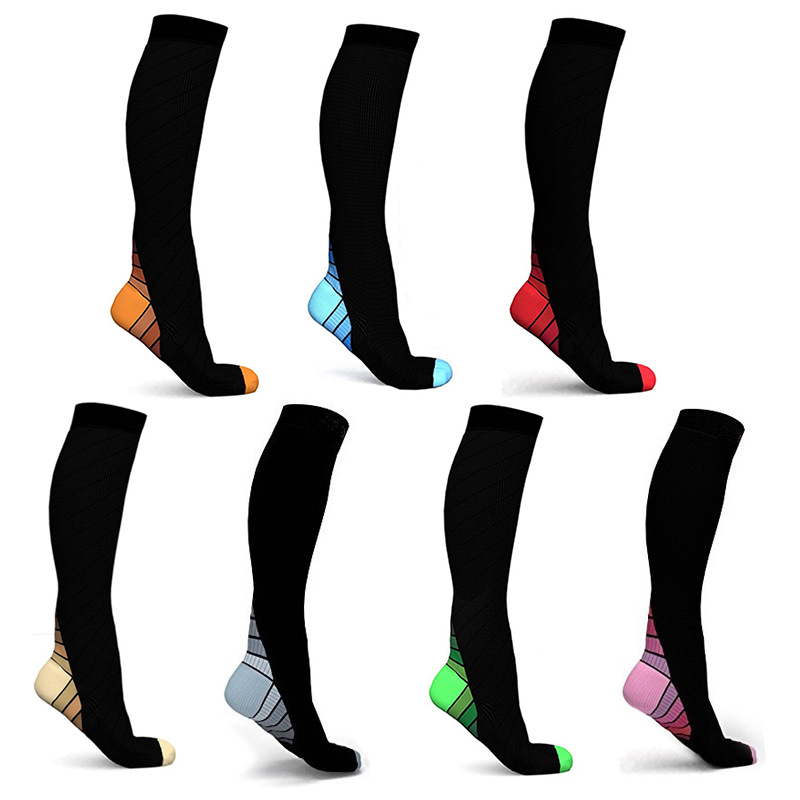 Prix ​​d'usine respirant qualité longue genou haute chaussette de sport chaussettes de Compression