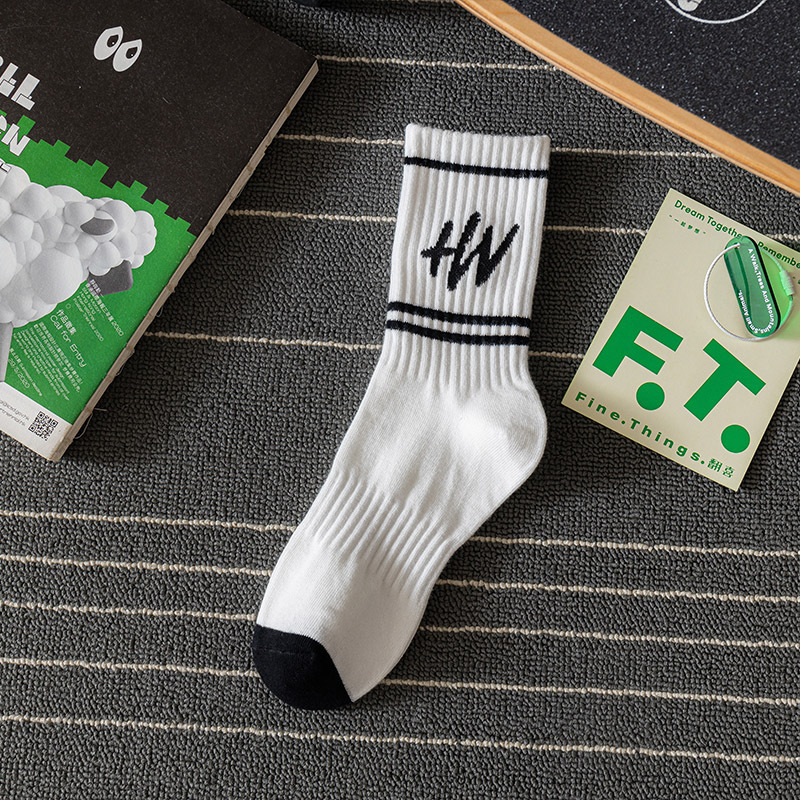 Chaussettes d'équipage personnalisées en tricot Jacquard, couleur unie, Style de rue, lettres Hip Hop, sport, personnalisées