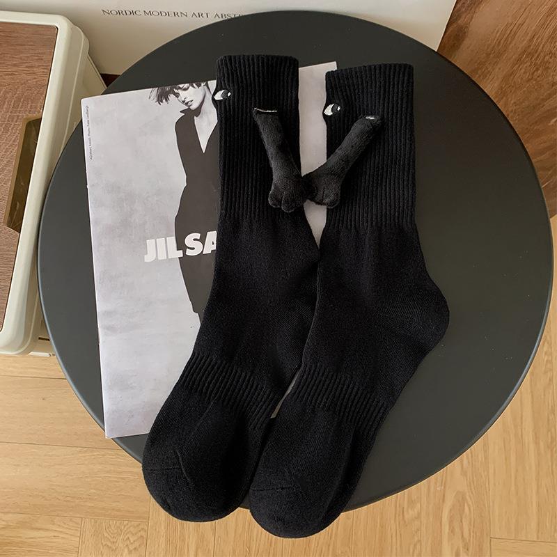 Nouvelle mode attraction magnétique sport hommes conception personnalisée couple main dans la main chaussettes