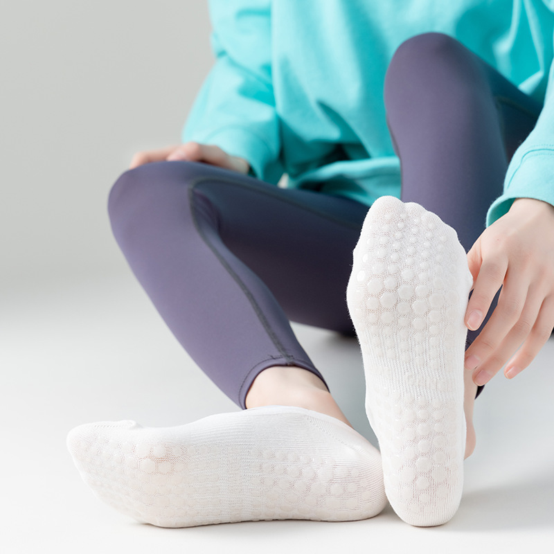 Chaussettes de yoga antidérapantes en coton pour femmes, saut de gymnastique personnalisé, antidérapantes, pilates